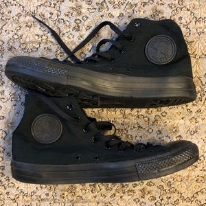 New Black Converse All Star